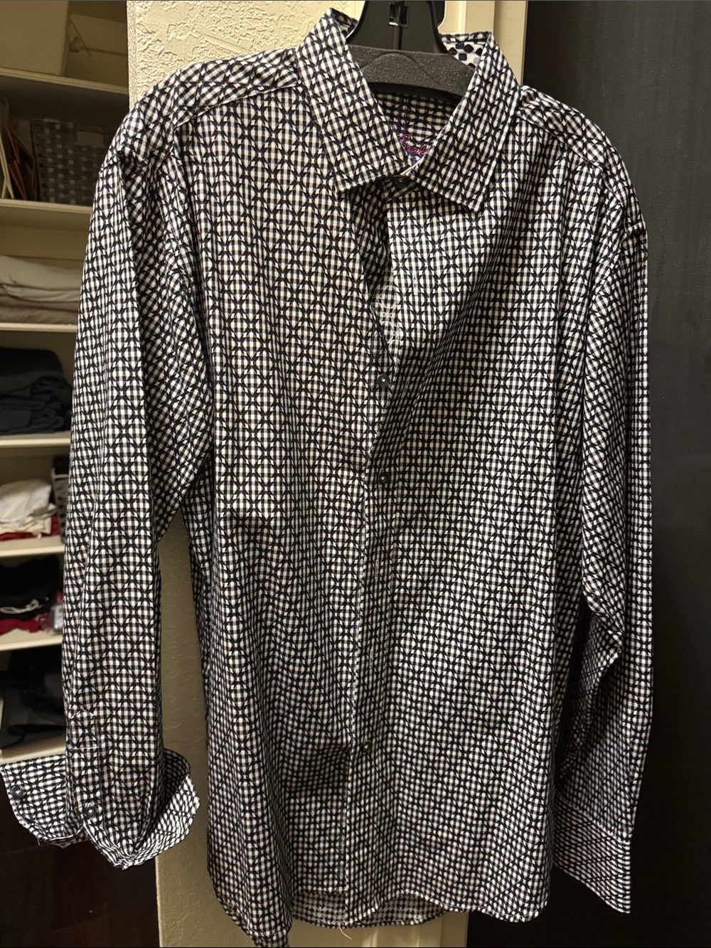 Robert Graham Black and White Geometric Button-Down Shirt